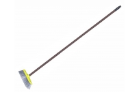 Zmeták plastový 28cm s násadou 130cm.